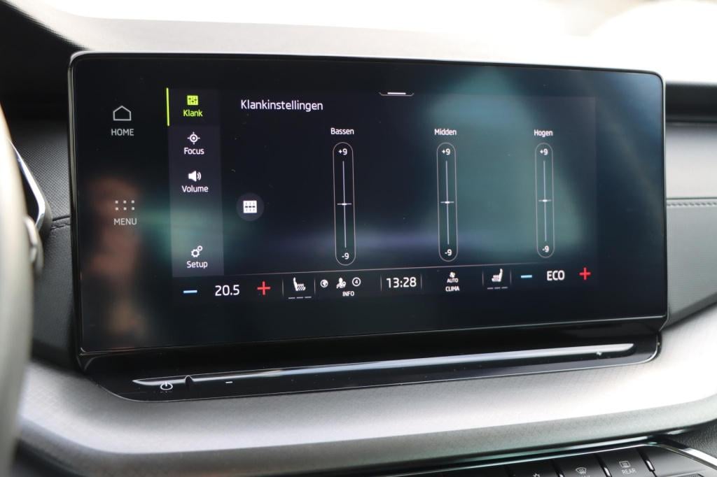 Skoda Octavia combi 1.4 tsi iv phev business edition 204pk dsg6