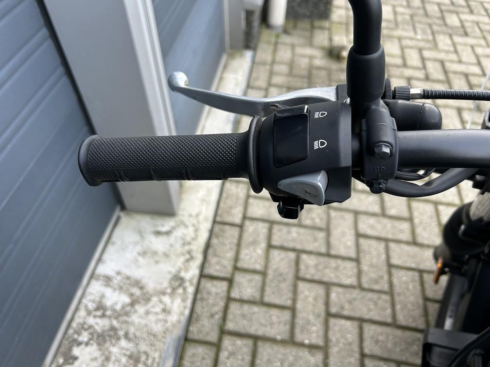 Honda CL500, in nieuwstaat zijne retro-style uit 2024 met 12dkm €5750,-