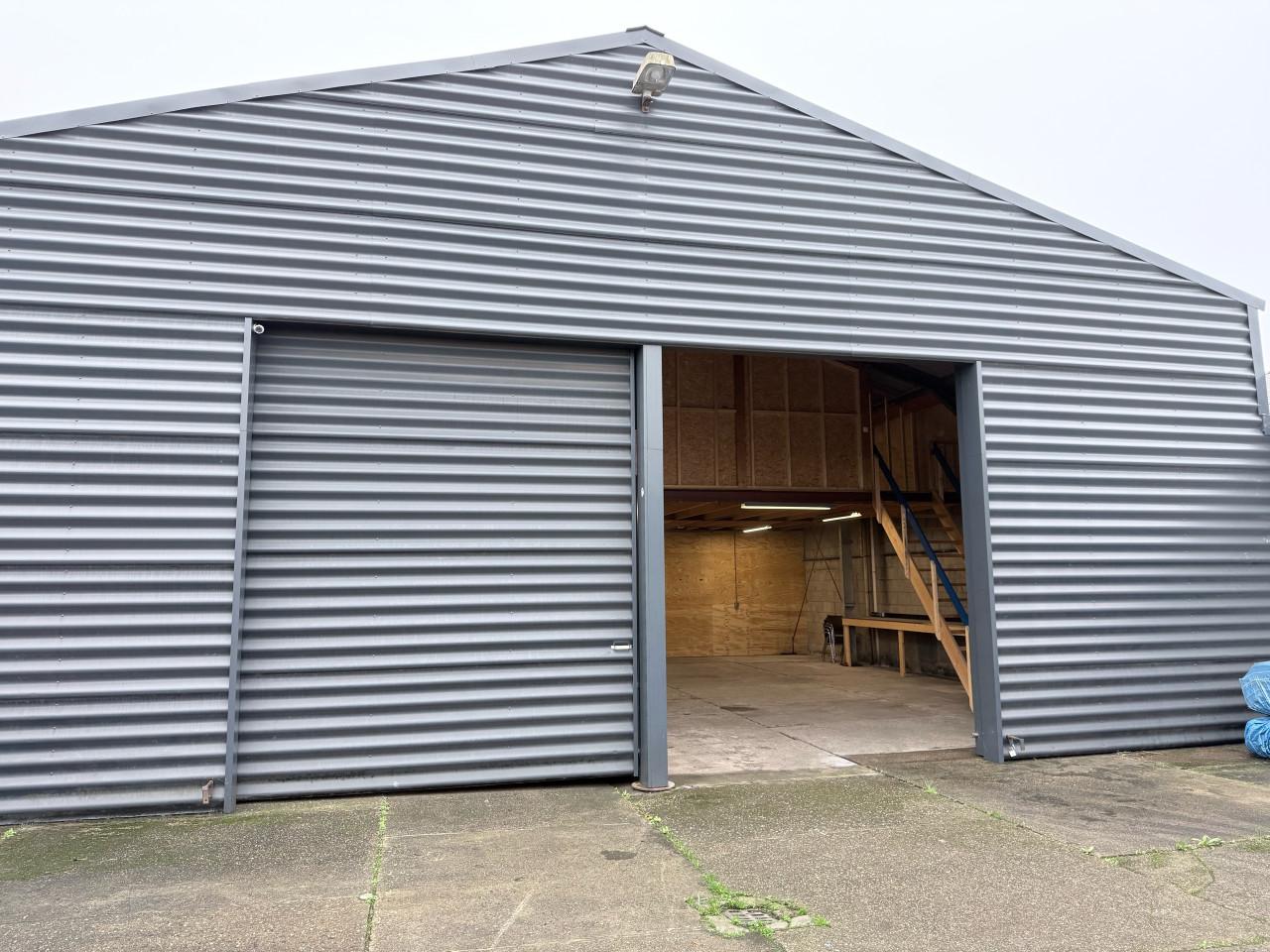 Te Huur - opslagloods 165m2