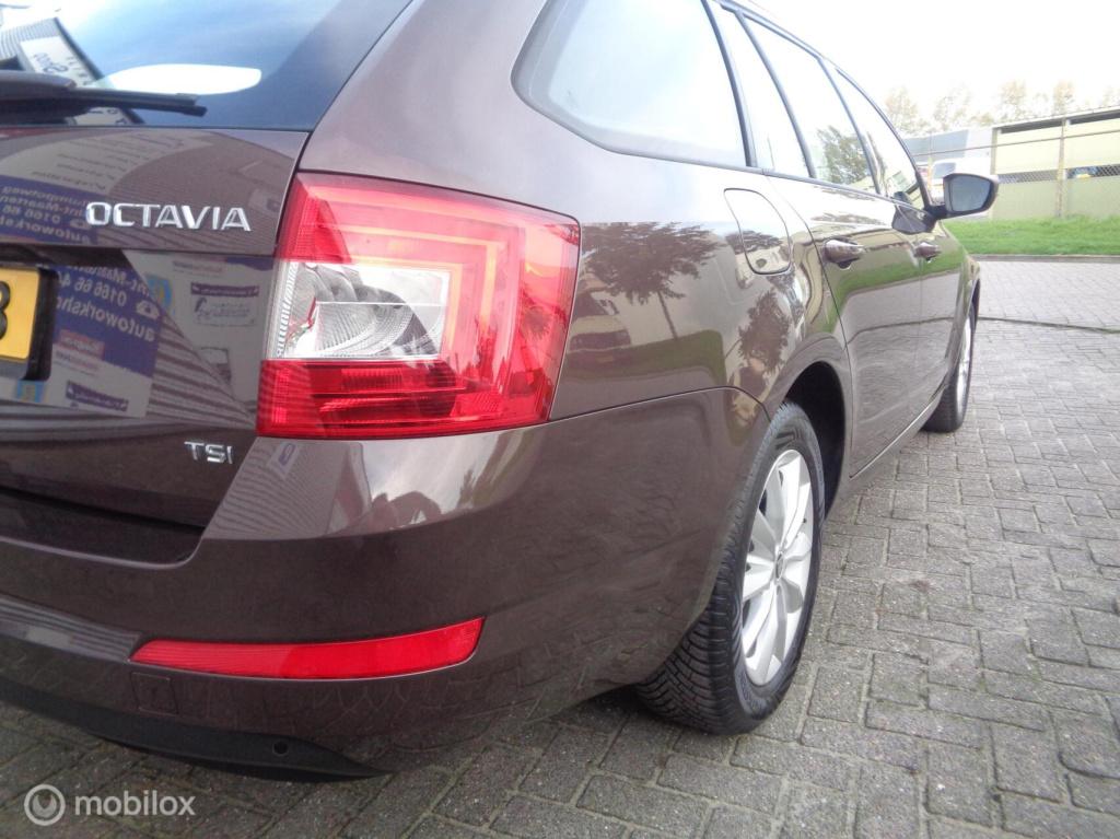 Skoda Octavia combi 1.2 tsi greentech ambition businessline/airco/ecc/pdc/c