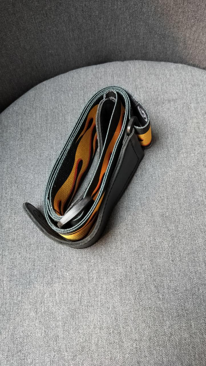 Squier Bullet Strat HSS BSB