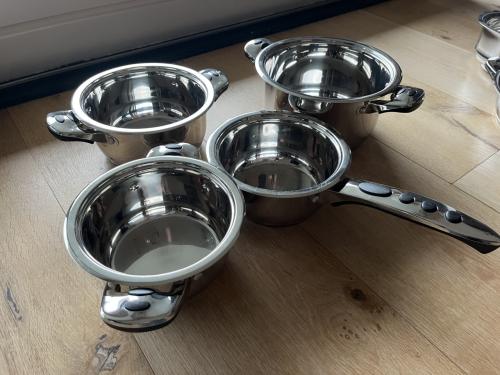 Te Koop: Pannenset