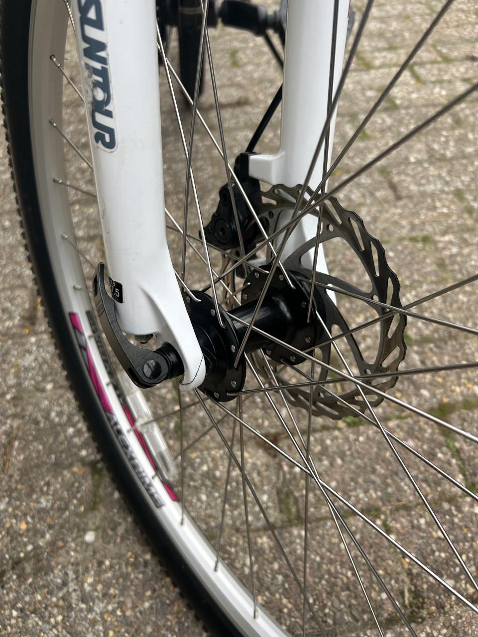 Mountainbike  Schwinn (dames) 26 inch, 21 speed, schijfremmen: zeer mooi.