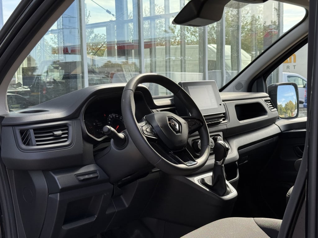Renault Trafic 2.0 dci 150 t29 l2h1 dc business | nl-auto | 1e eig | 2x sch