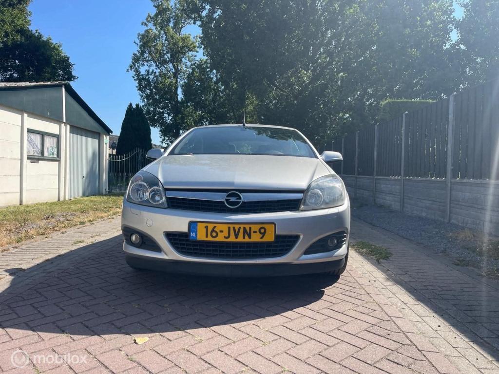 Opel Astra twintop 1.6 cosmo
