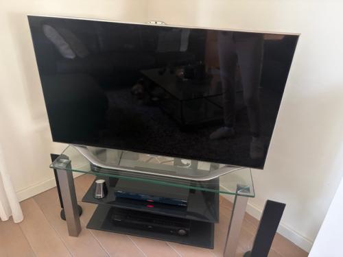 Samsung televisie inclusief attributen en Chromecast