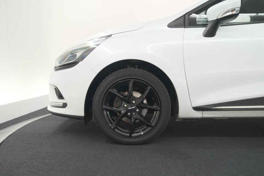 Renault Clio estate tce 90 limited | trekhaak | apple carplay | parkeersens