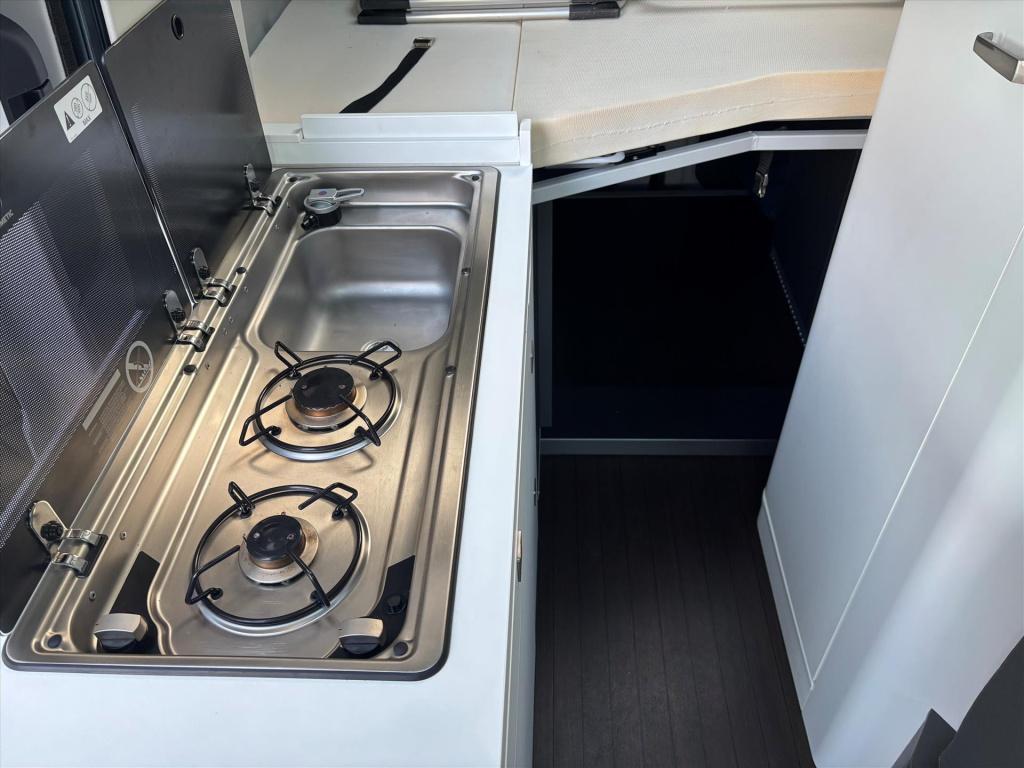 Volkswagen Transporter crafter 2.0tdi 177pk automaat grand california 600 |