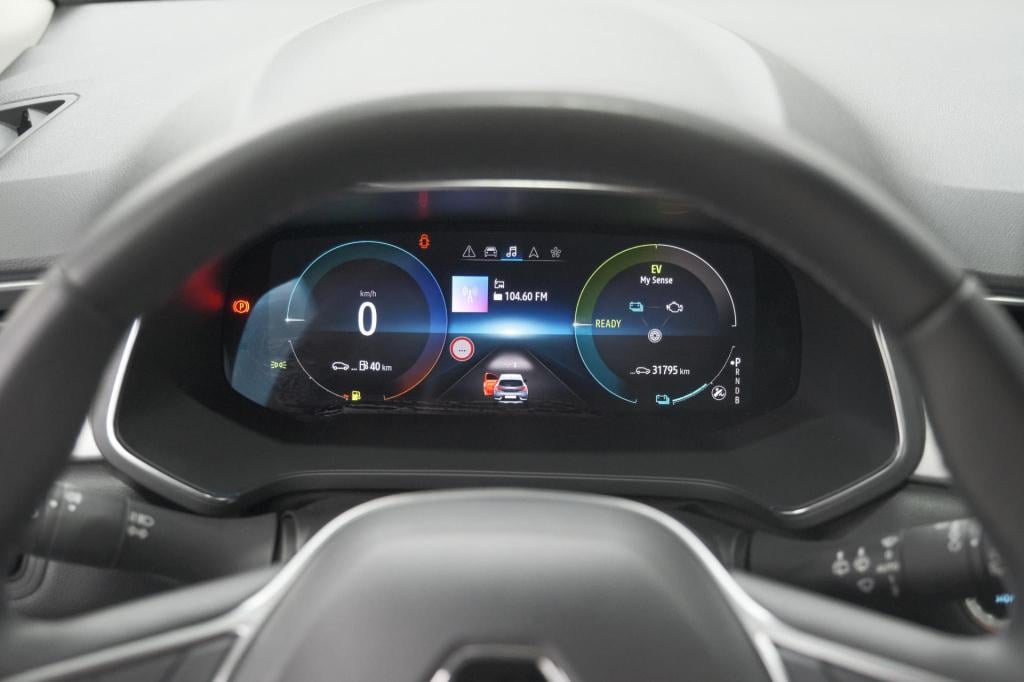 Renault Captur 1.6 e-tech full hybrid 145 techno | pack full screen | camer