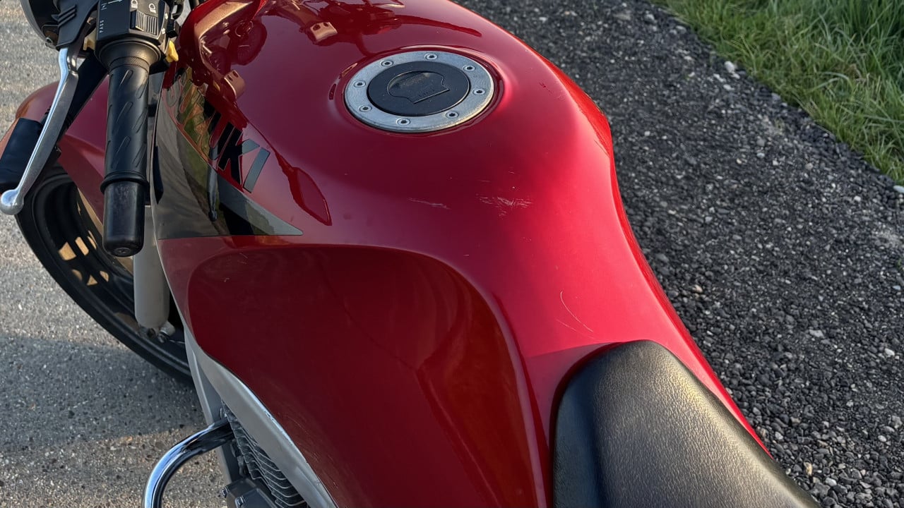 Suzuki GS500E