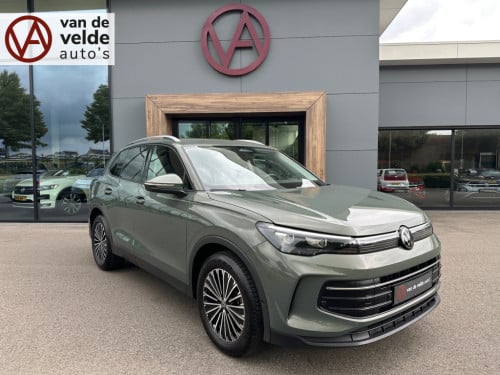 Volkswagen Tiguan 1.5 etsi life | trekhaak | camera | trekhaak | dode hoek 