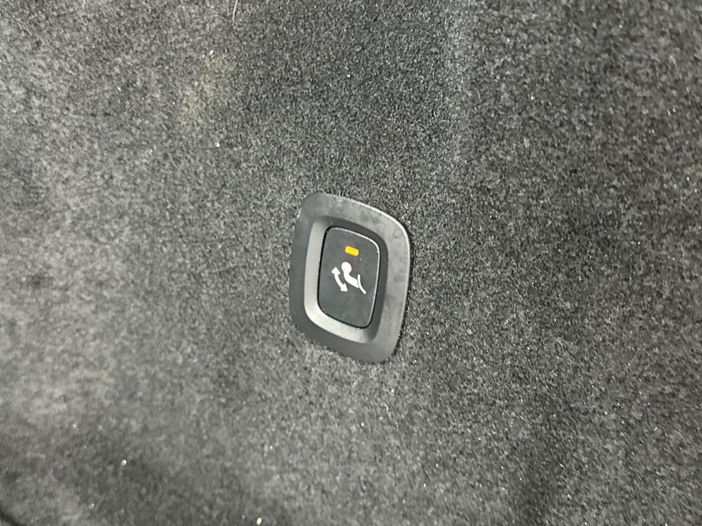 Volvo XC60 t6 398pk recharge ultra dark| pano| trekhaak| 360camera| h&k sou