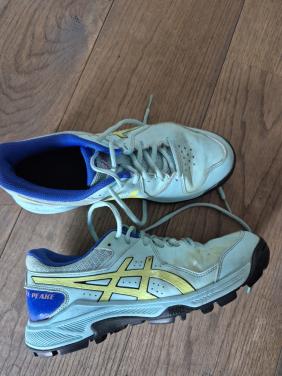 Sportschoenen veld korfbal hockey maat 39