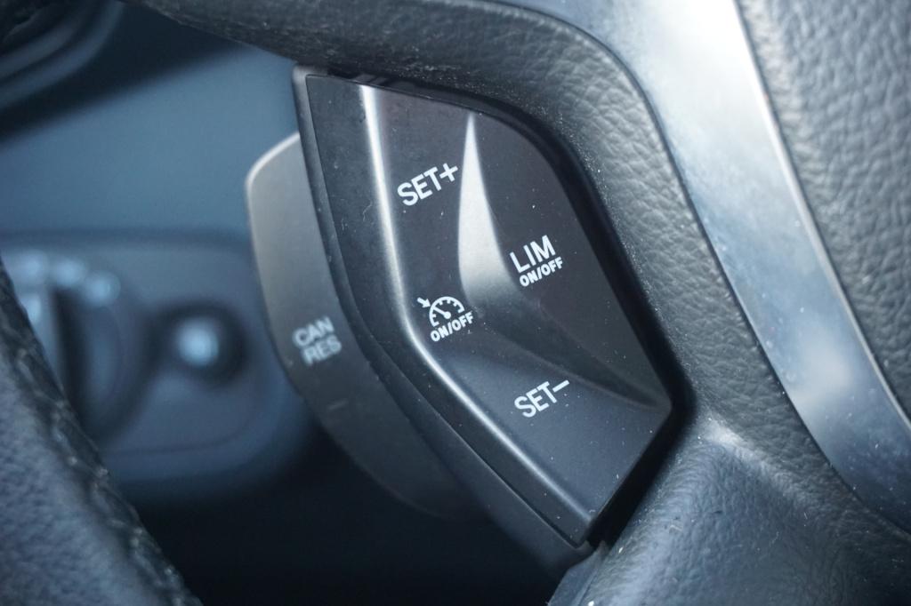 Ford C-max 1.0 ambiente airco / cruise / parkeersens. / elektr. ramen / tre