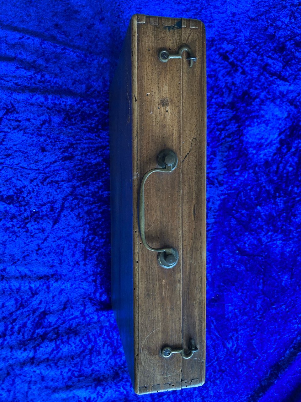 Schilderskistje met tubes olieverf