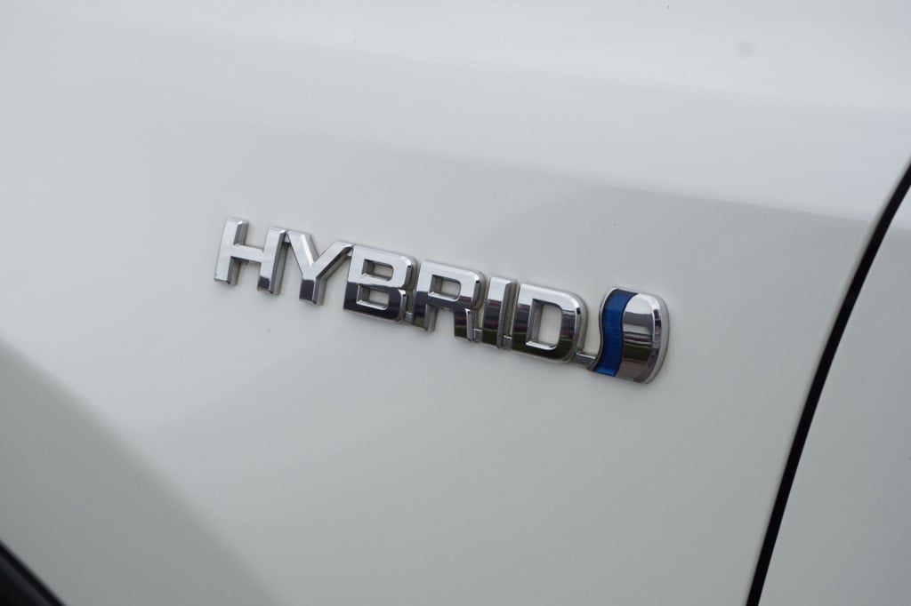 Toyota Rav4 2.5 hybrid awd style - automaat / climate / navi / cruise / ele