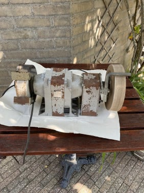2  CREUSEN Werkbankslijpers