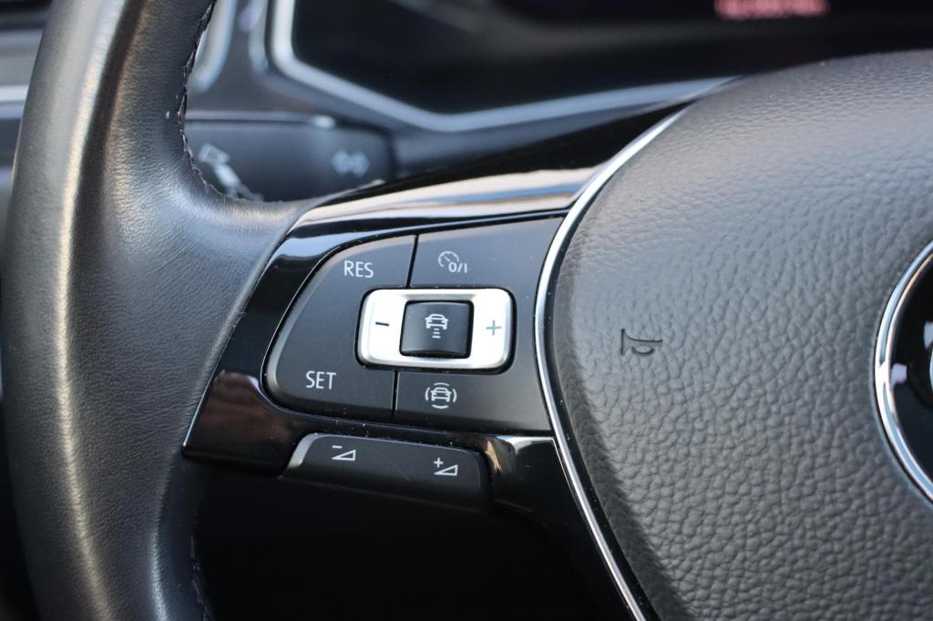 Volkswagen T-roc 1.5 tsi sport