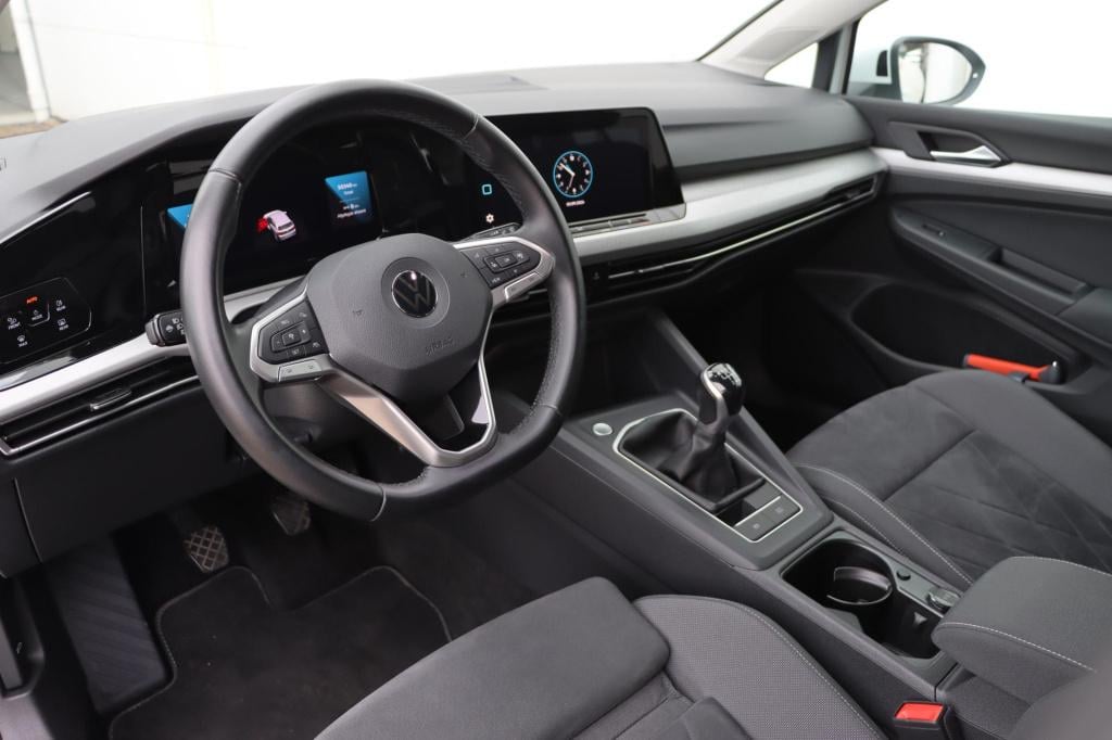Volkswagen Golf 1.0 tsi life business 110pk