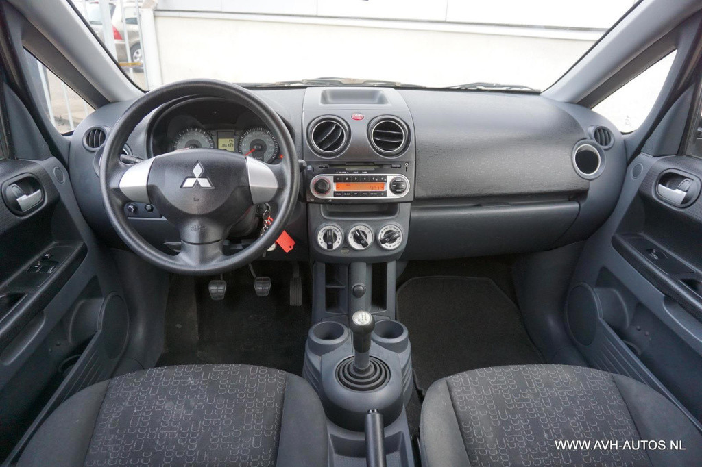 Mitsubishi Colt 1.1 edition one