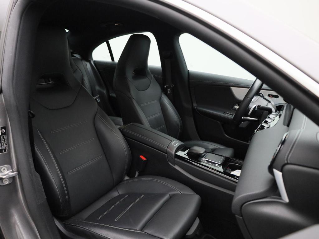 Mercedes-Benz Cla 250 e amg line | automaat | lmv | virtual cockpit | sfeer