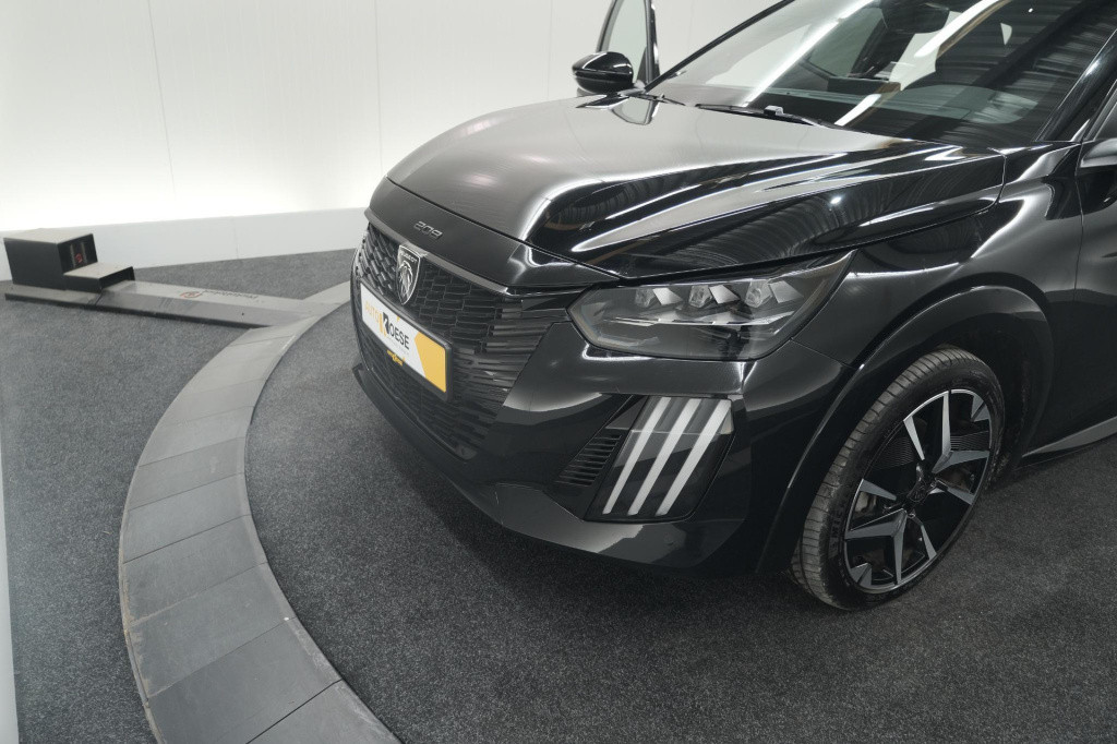 Peugeot 208 puretech 100 gt | camera | navigatie | apple carplay | parkeers
