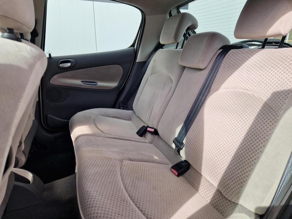 Peugeot 206 1.6-16v gentry