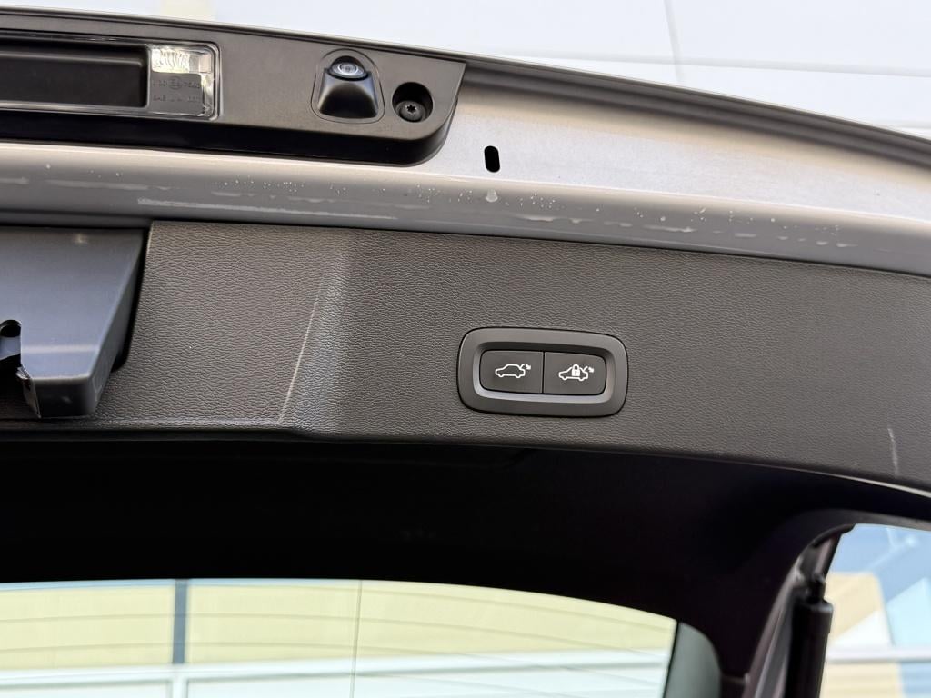 Volvo XC40 t5 262pk recharge ultimate bright| panodak| adap.cruise| leder|