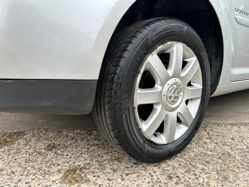 Volkswagen Touran 1.4 tsi comfortline 7 persoons