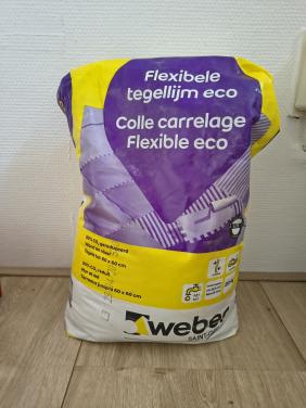 Weber flexibele tegellijm eco. Wand en vloer lijm flexibel.