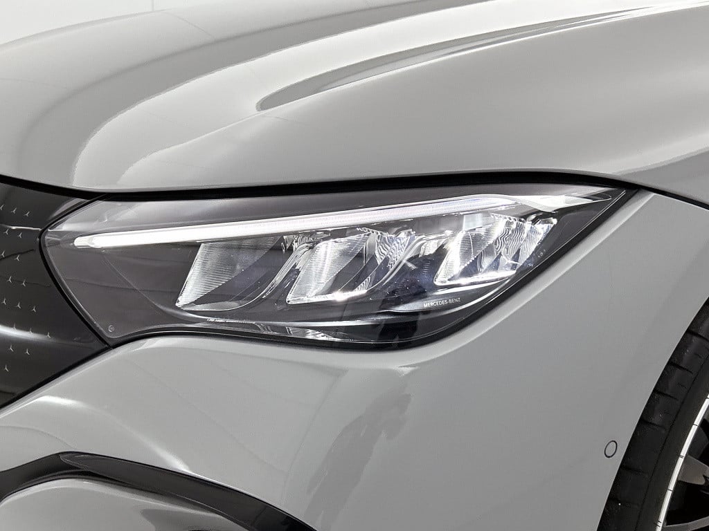 Mercedes-Benz Eqe 300 business solution amg 90 kwh | nightpakket | rijassis