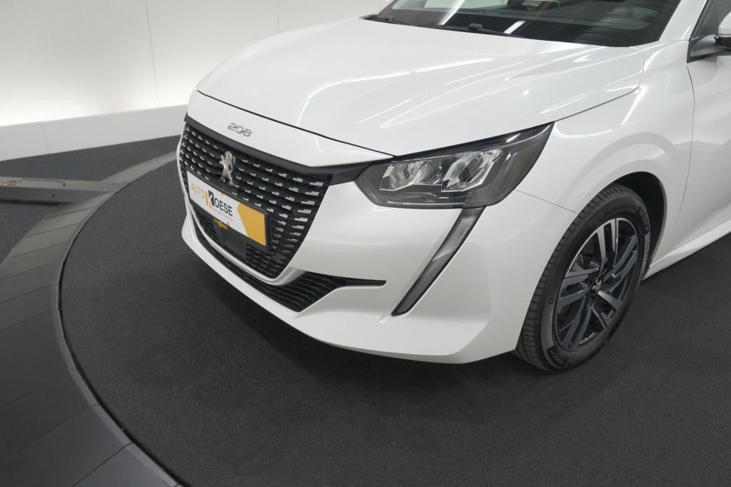 Peugeot 208 puretech 130 eat8 allure pack | adaptieve cruise control | navi