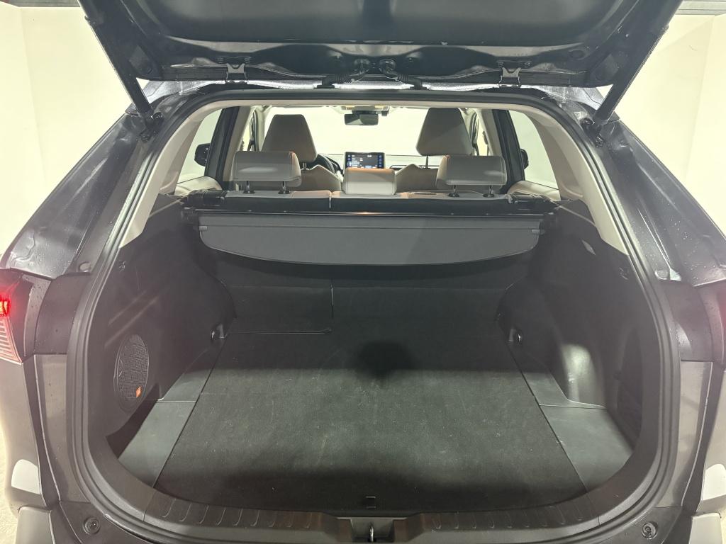 Toyota Rav4 2.5 hybrid awd exec.