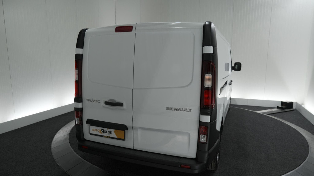 Renault Trafic 2.0 dci 150 t30 l2h1 comfort | parkeersensoren | vloerplaat 