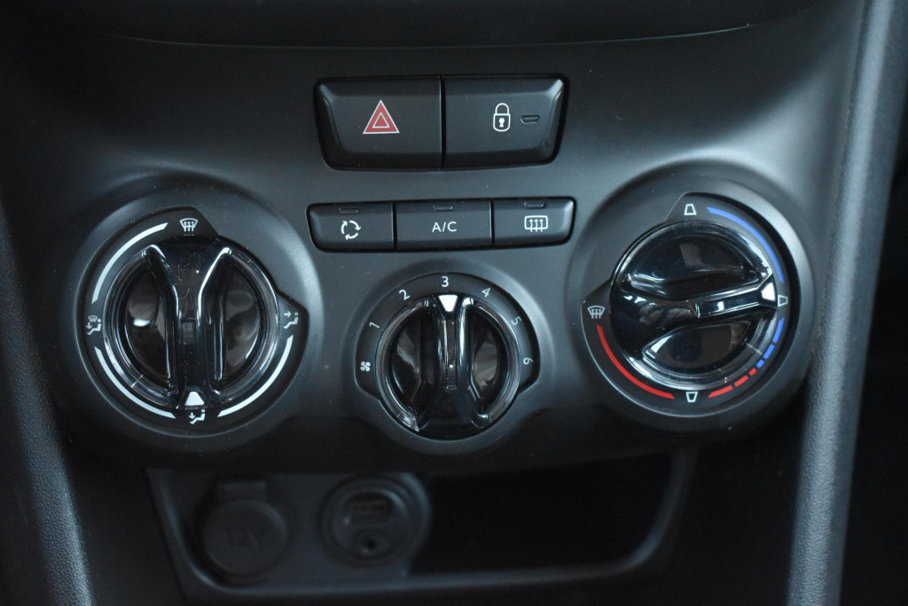 Peugeot 208 1.2 puretech active | airco | cruise control | apple carplay/an