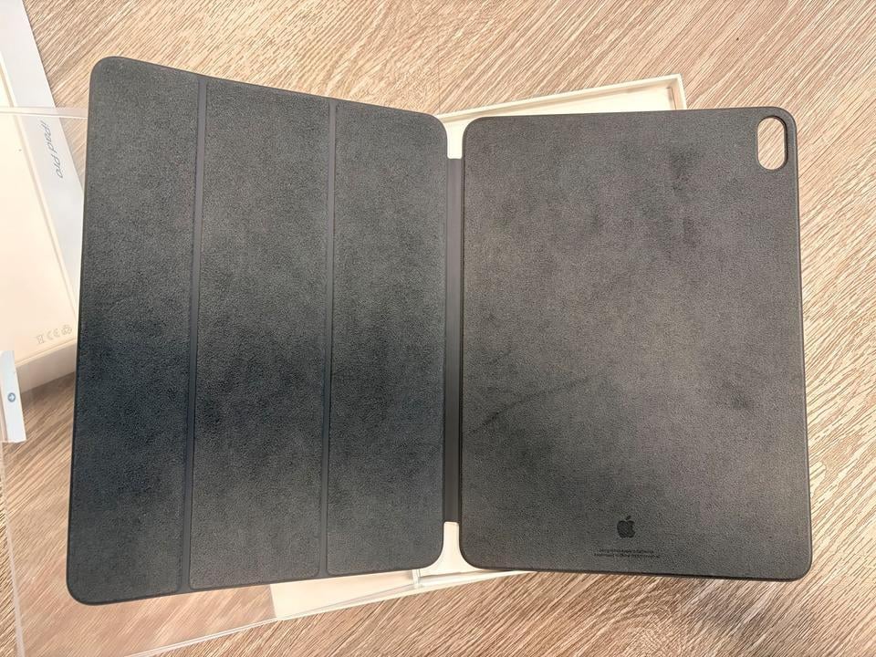 Apple iPad Pro 11 LTE 64GB met Magic Keyboard