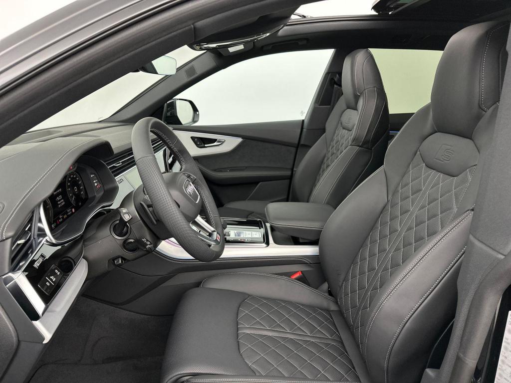 Audi Q8 55 tfsi e quattro pro line s