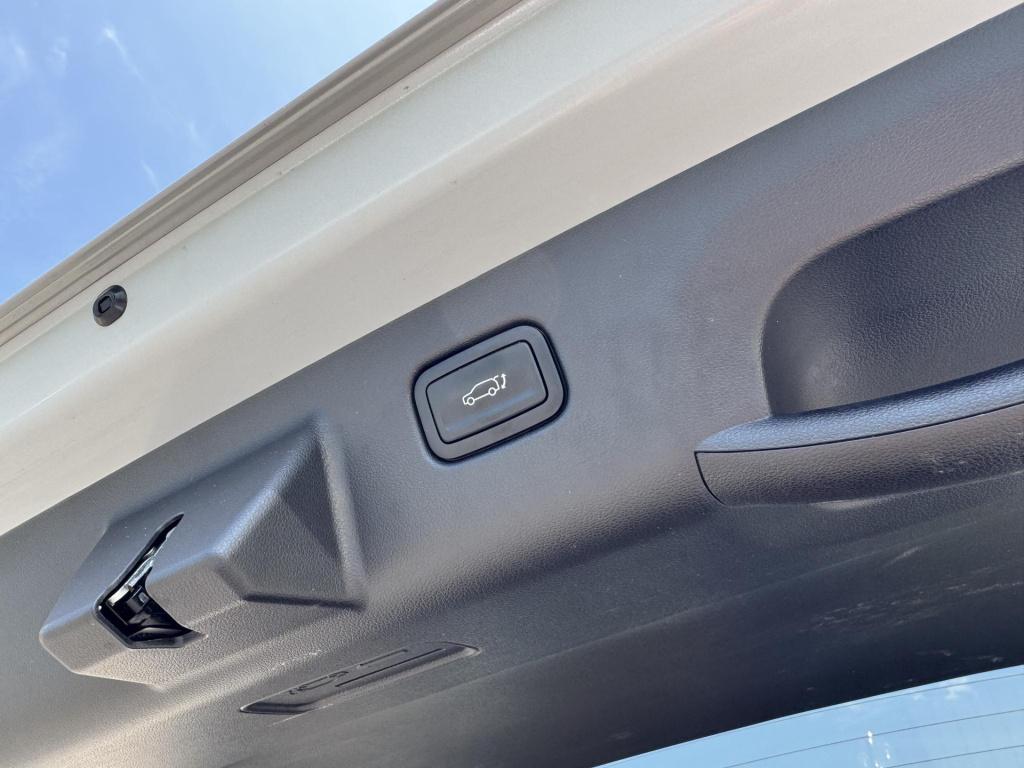 Hyundai Kona 1.6 gdi hev premium | two-tone lakkleur | stoelverwarming + -v