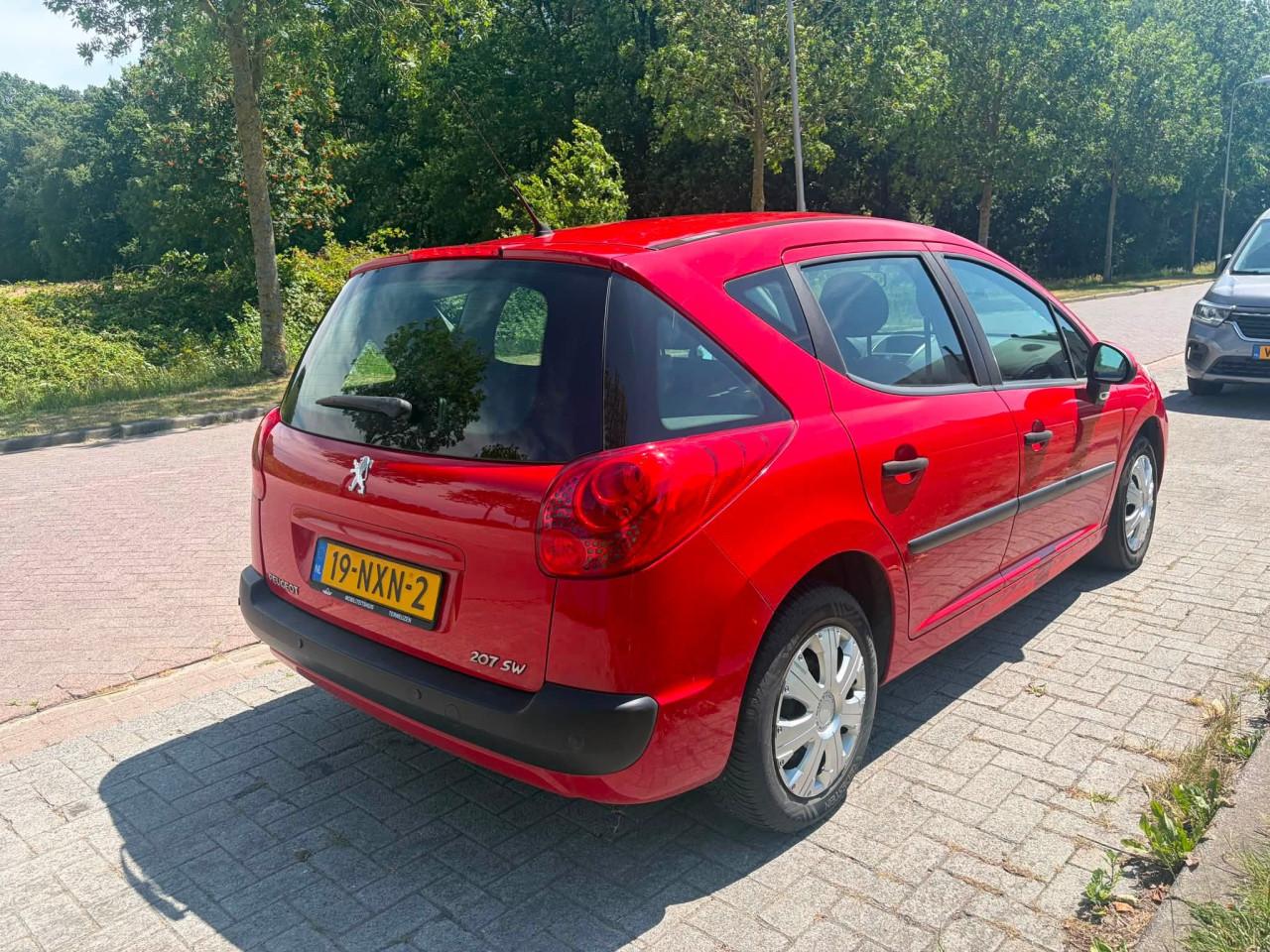 Peugeot 207 SW 1.4 XR Airco PDC CCT 2011 jaar apk