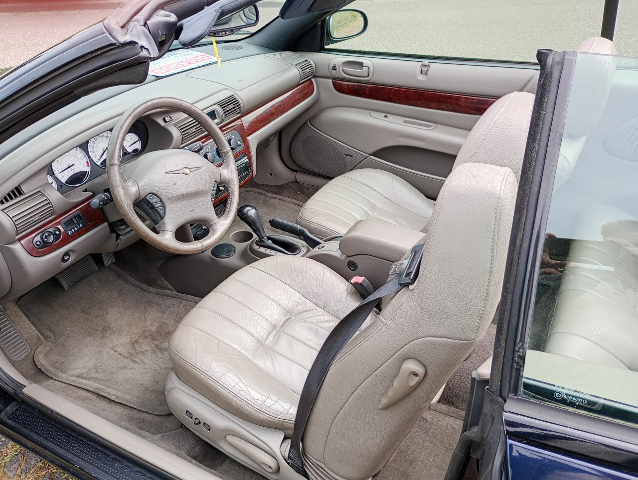 Chrysler Sebring 2005 2.7 6 cylinders 152k km 1 jaar apk!