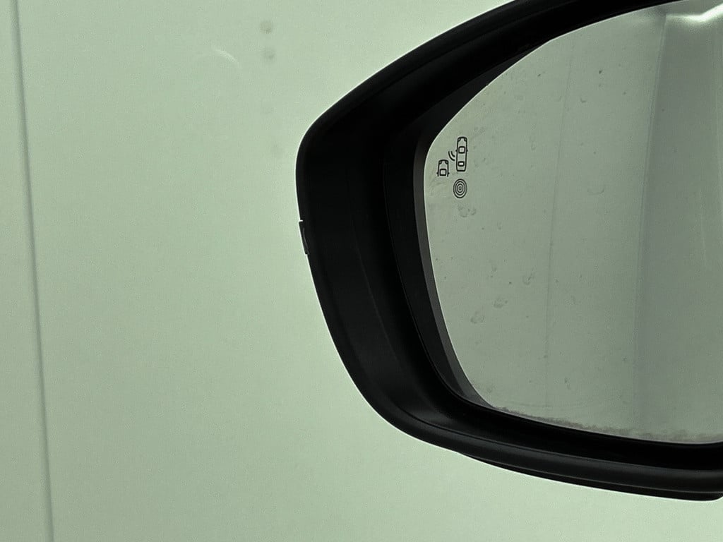 Peugeot 208 100 pk automaat gt-line stoelverwarming | navi | keyless entry