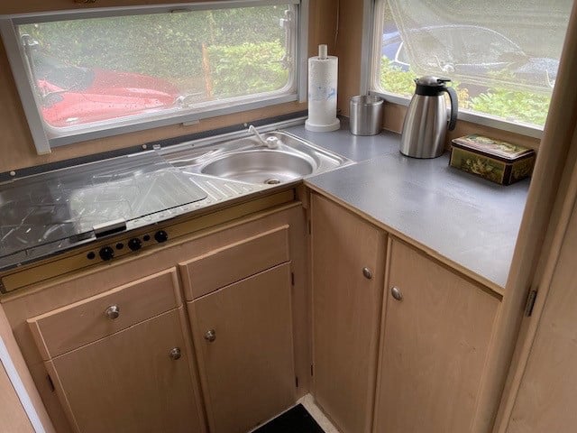 Caravan Beyerland Sprinter 390-2