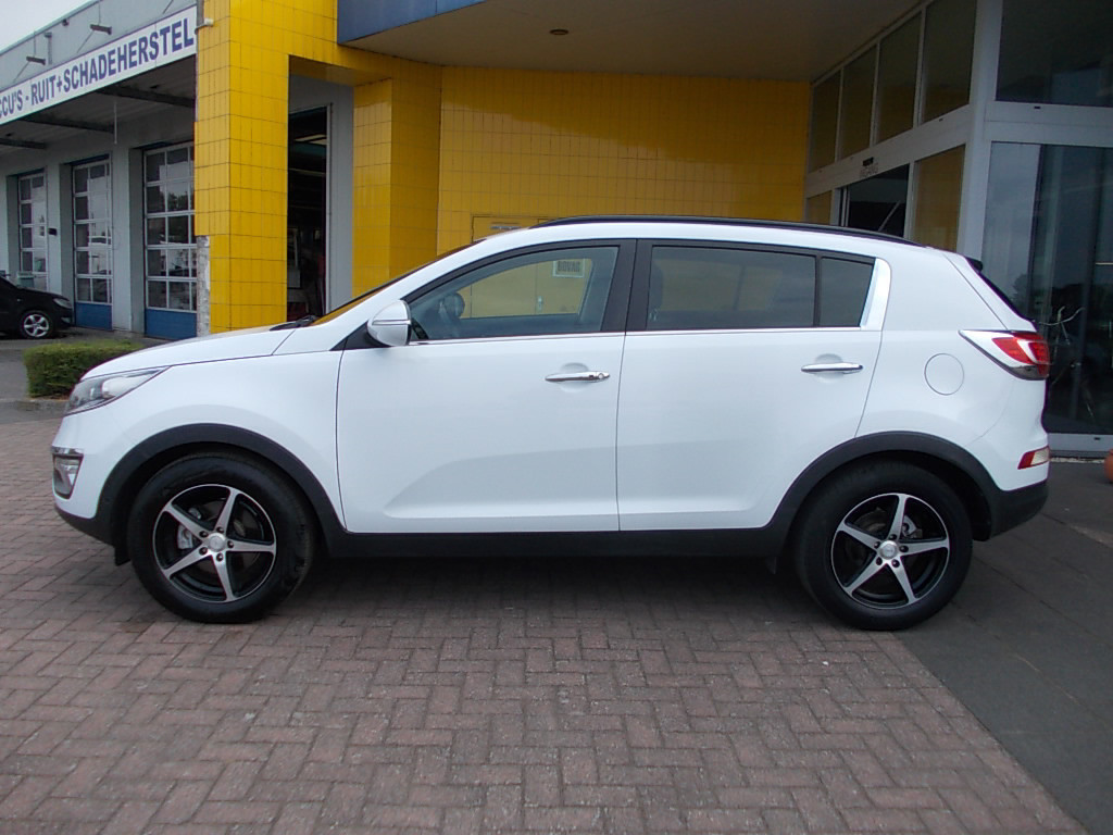 Kia Sportage 1.6 gdi airco clim. camera + nav. cruise con.