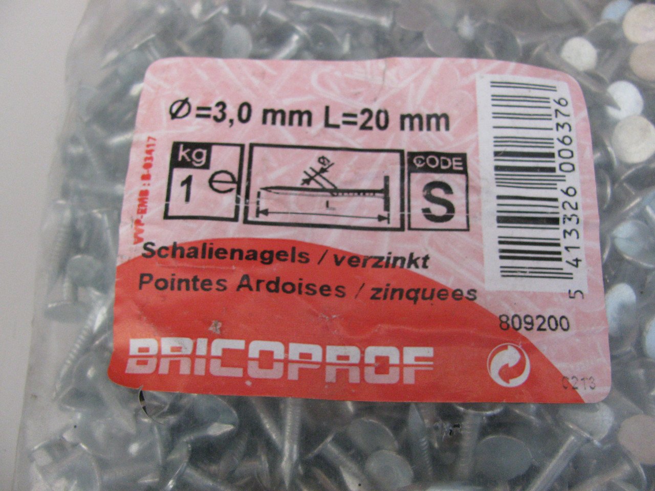 Asfalt nagels