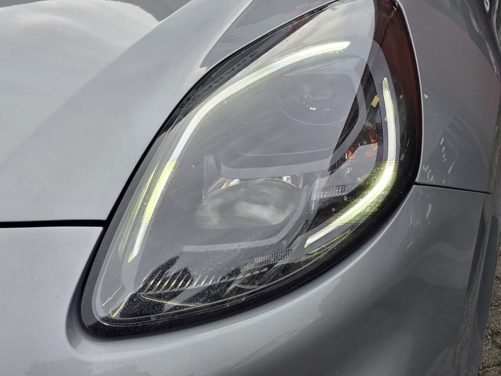 Ford Puma 1.0 ecoboost hybrid st-line