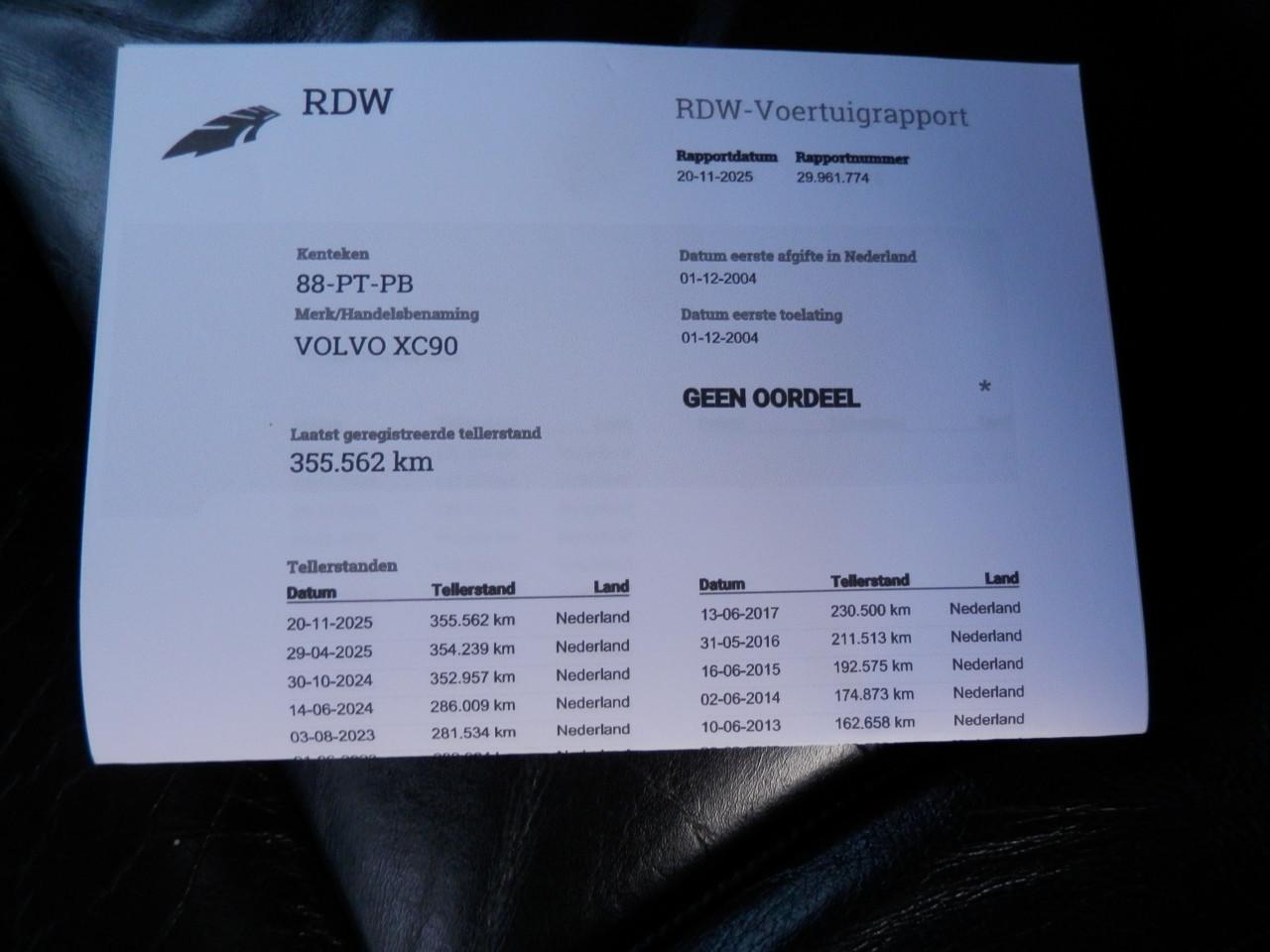 Auto Garant Biedt Aan: Volvo XC90 2.5T Exclusive Automaat