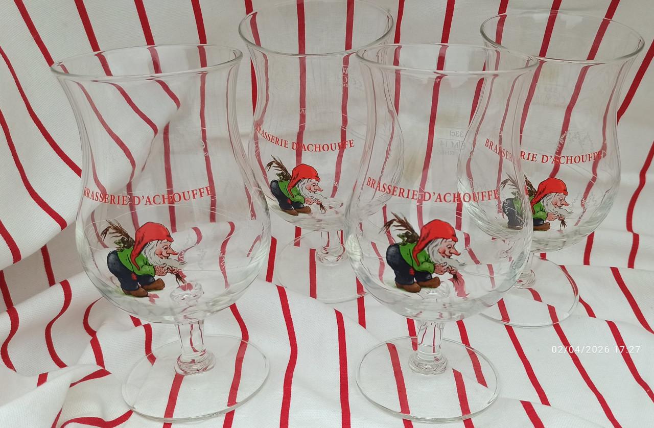 Chouffe glazen - 4 st. - samen voor €1