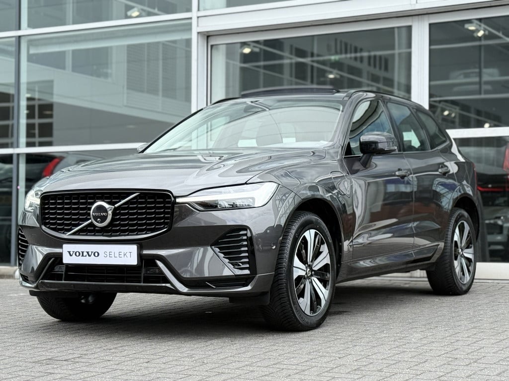 Volvo XC60 2.0 t6 awd + dark