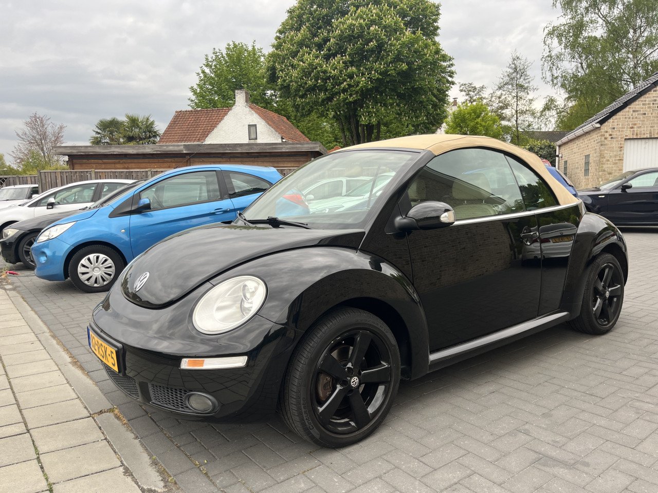Volkswagen new beetle cabriolet 1.8-20v Turbo 135dkm