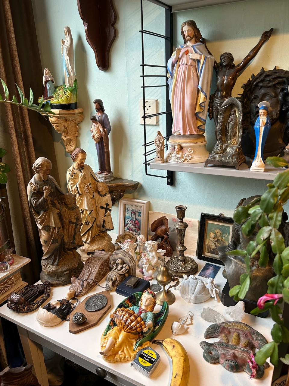 HEILIGENBEELDEN / RELIGIEUZE ACCESSOIRES